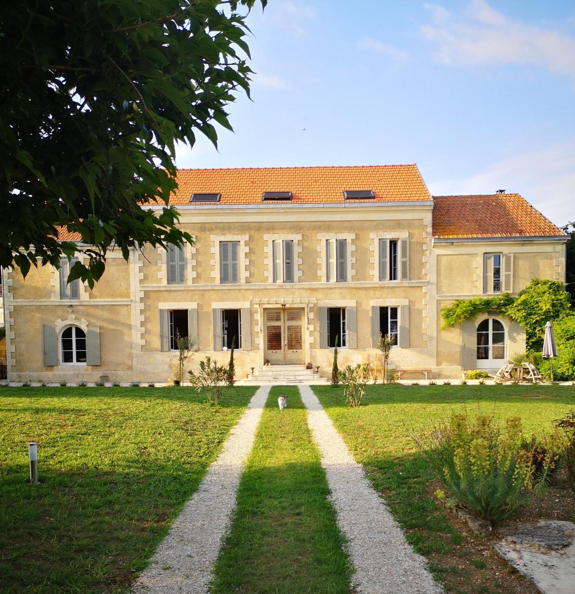 Saint-SavinienLa Burie住宿加早餐旅馆 外观 照片